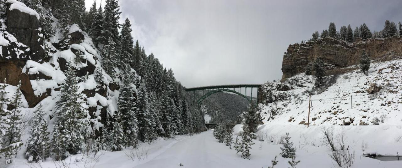 The Green Bridge Inn Red Cliff Extérieur photo